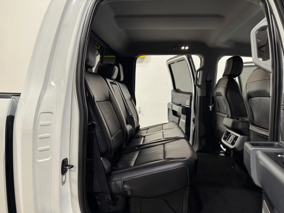 2024 Ford Super Duty 5th Gen - Image 15 of 31