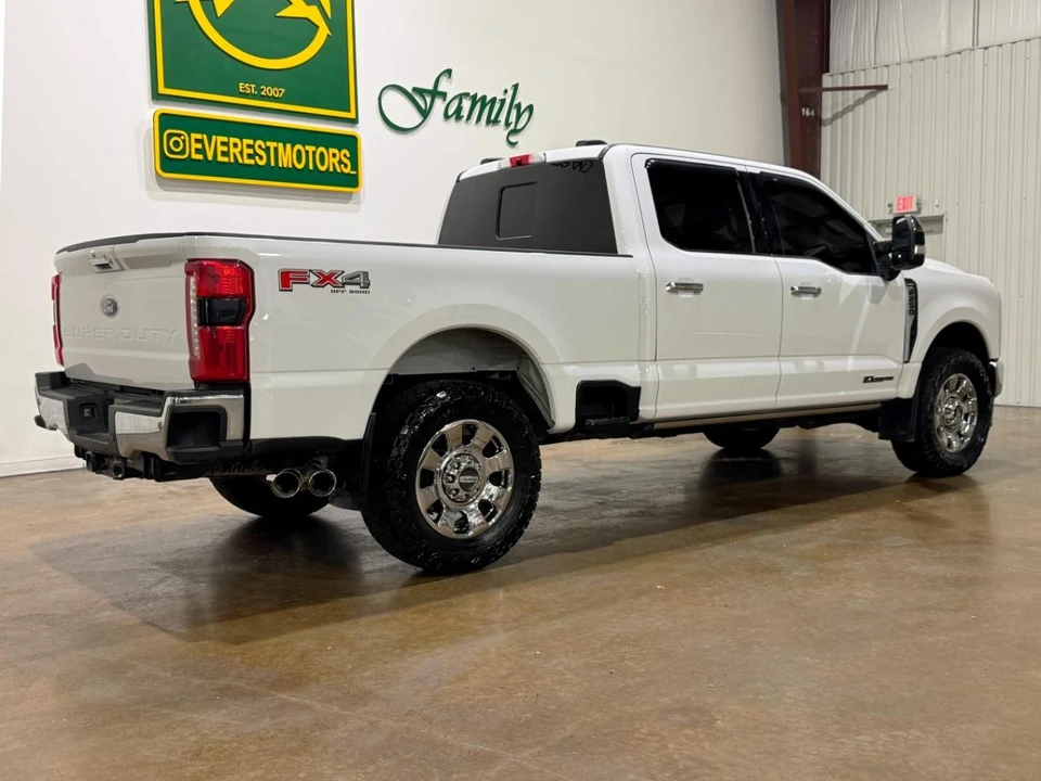 2024 Ford Super Duty 5th Gen - Image 3 of 21