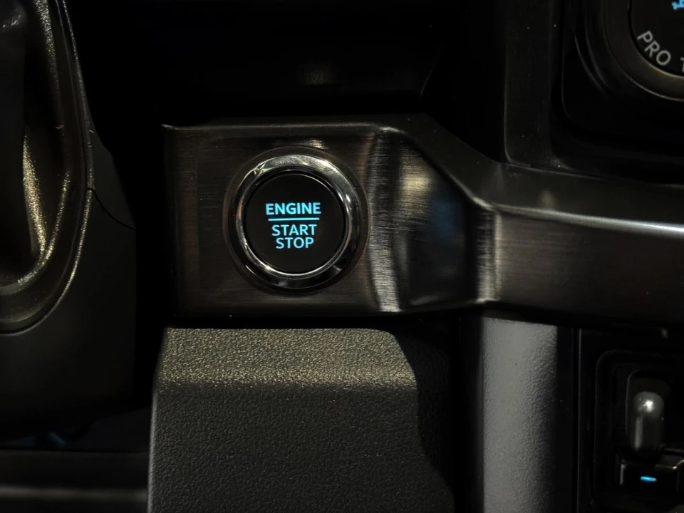2024 Ford Super Duty 5th Gen - Image 29 of 31