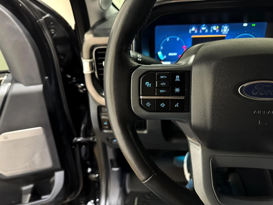 2024 Ford Super Duty 5th Gen - Image 22 of 31