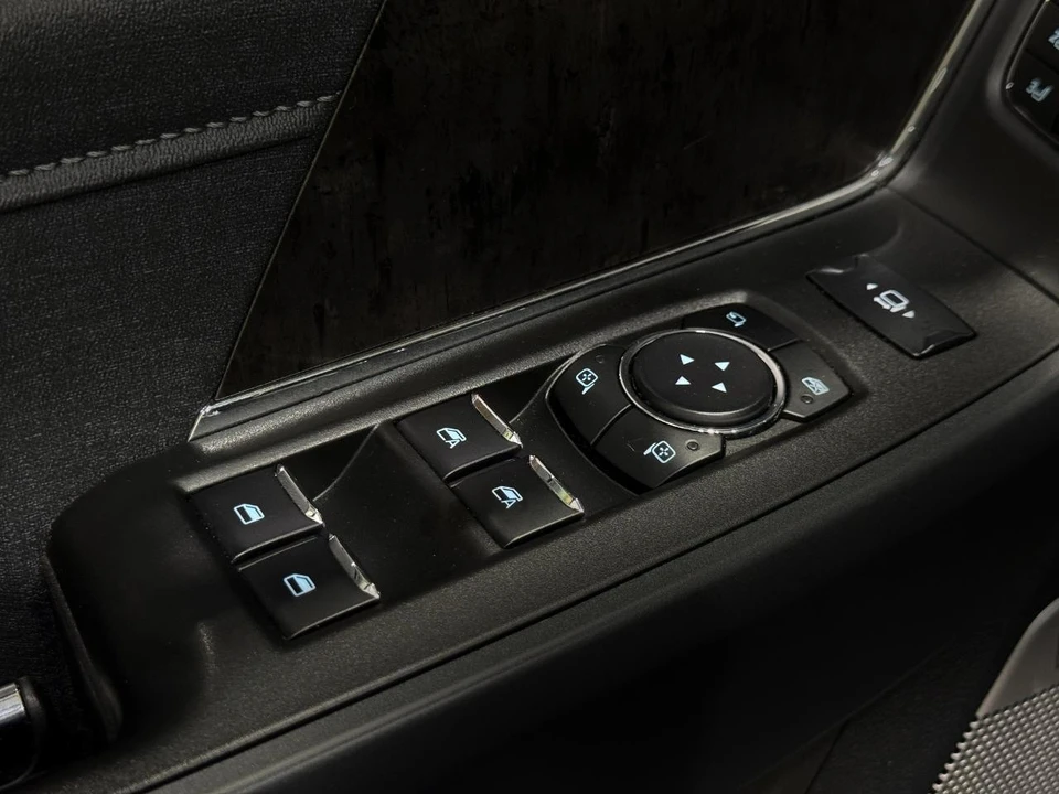 2024 Ford Super Duty 5th Gen - Image 4 of 31