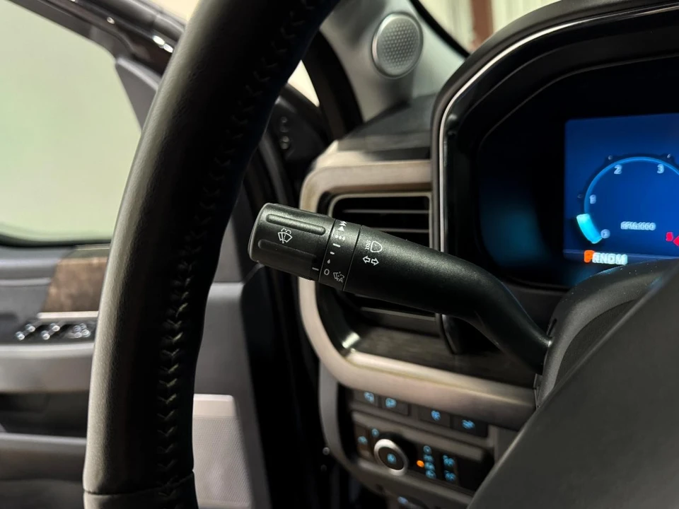 2024 Ford Super Duty 5th Gen - Image 24 of 31