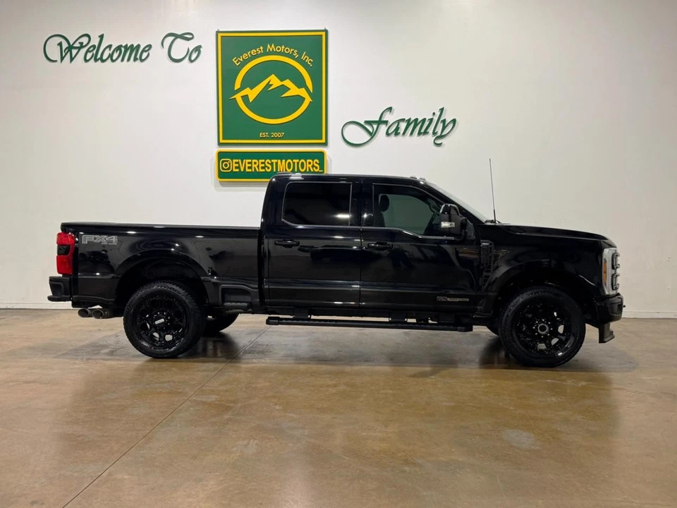 2024 Ford Super Duty 5th Gen - Image 2 of 31