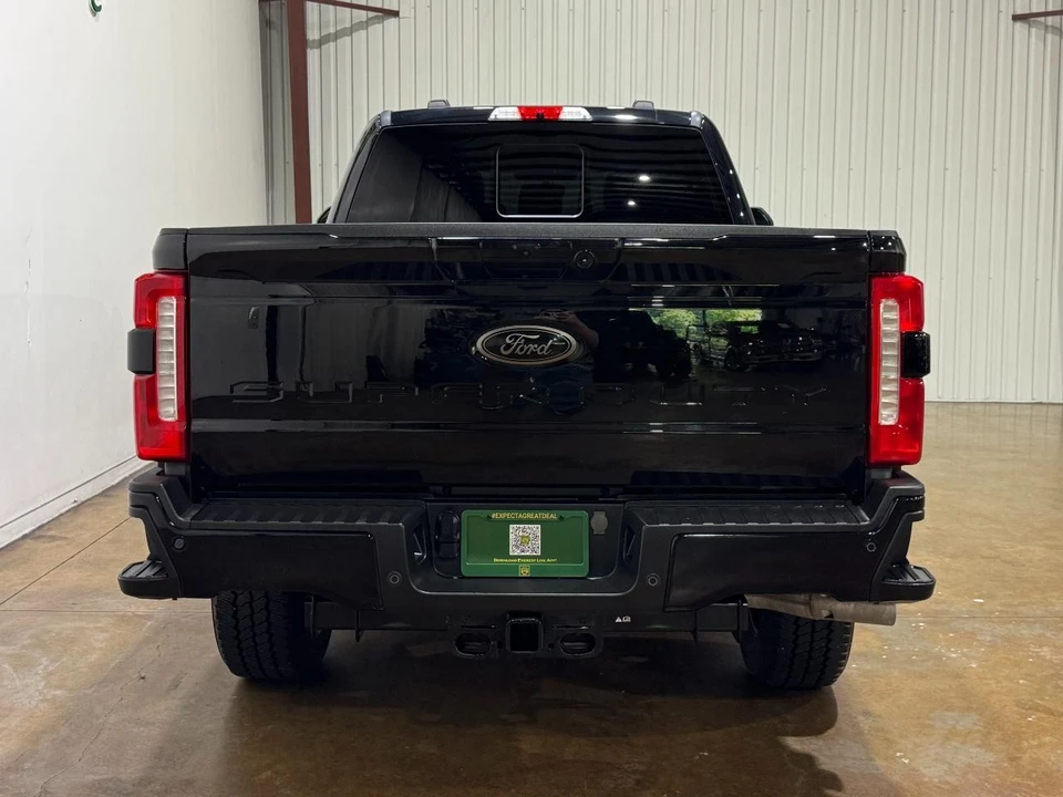 2024 Ford Super Duty 5th Gen - Image 7 of 31
