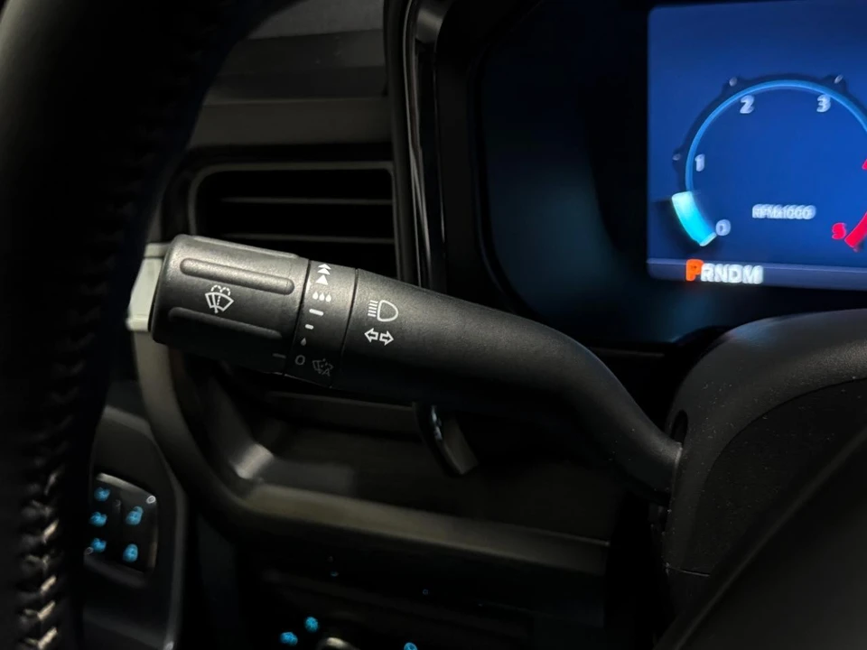 2024 Ford Super Duty 5th Gen - Image 7 of 31