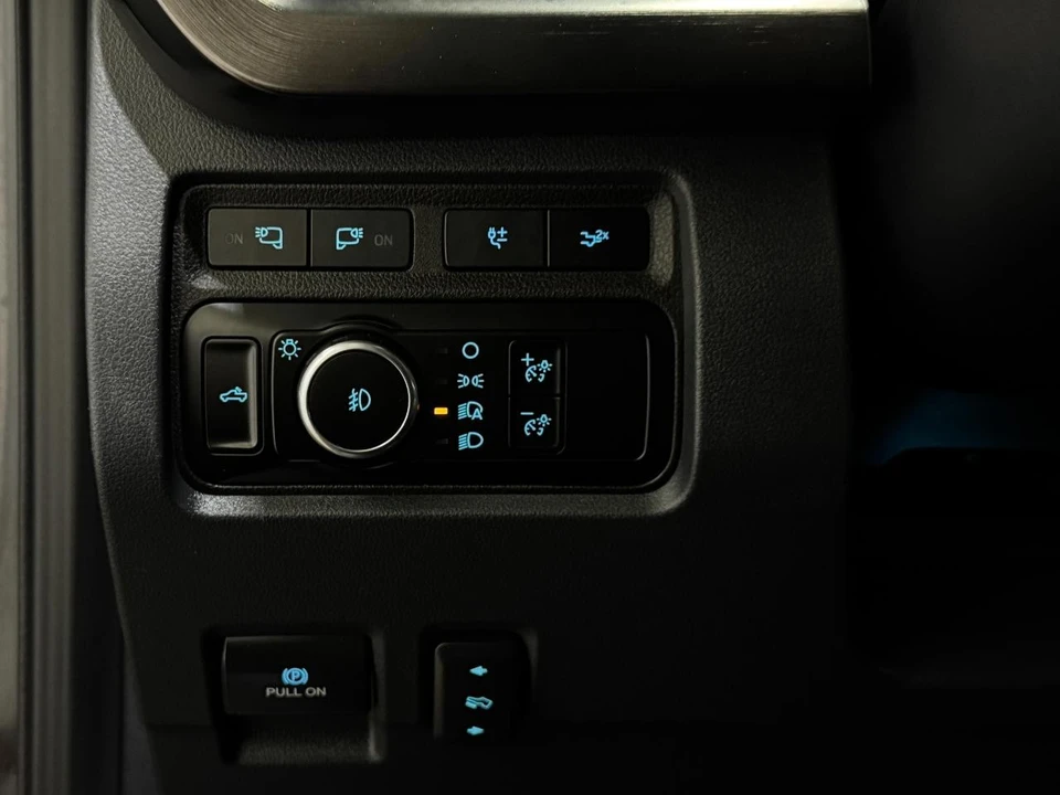 2024 Ford Super Duty 5th Gen - Image 28 of 31
