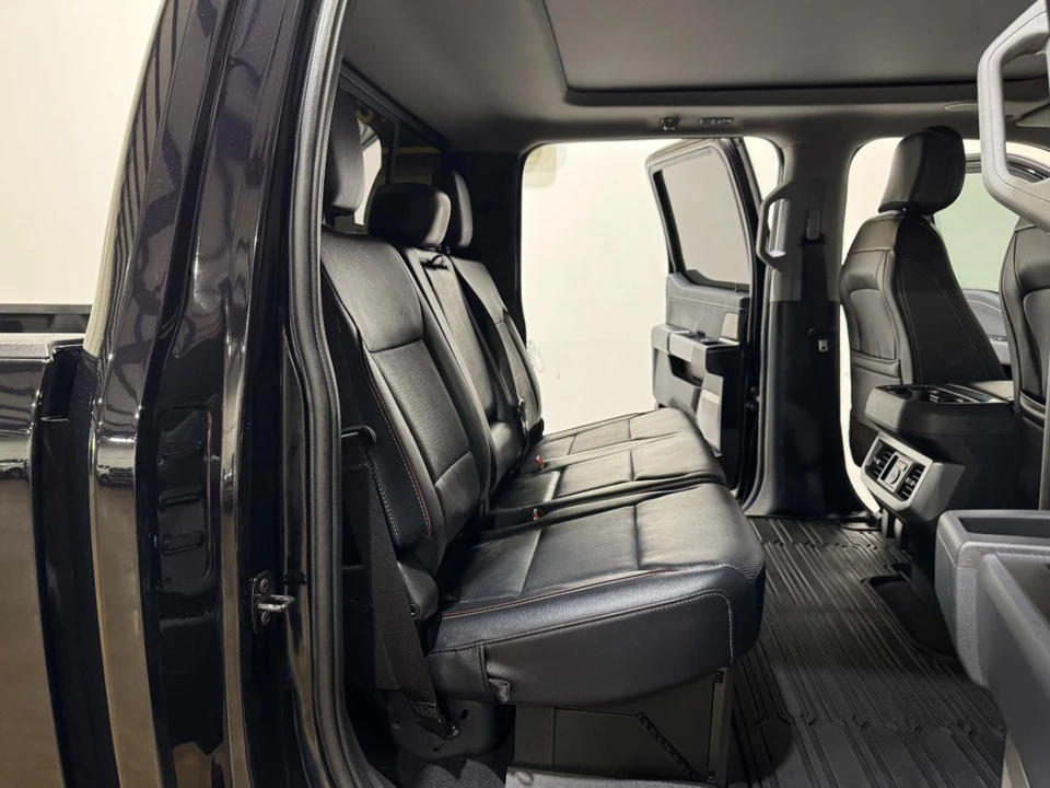 2024 Ford Super Duty 5th Gen - Image 15 of 31