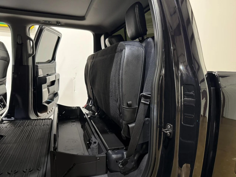 2024 Ford Super Duty 5th Gen - Image 19 of 31