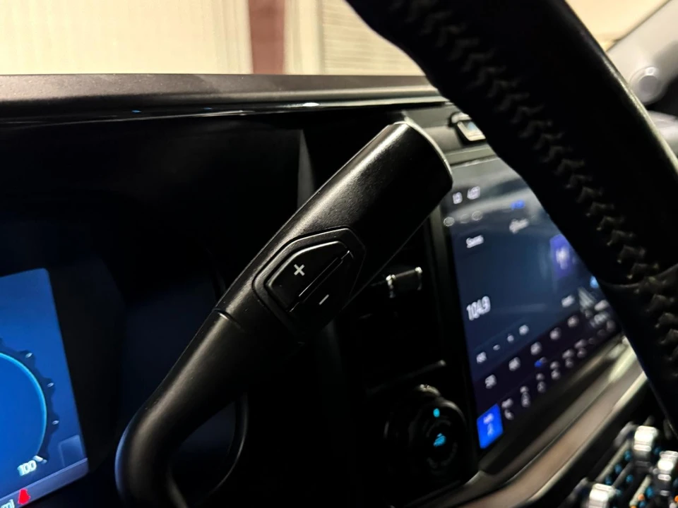 2024 Ford Super Duty 5th Gen - Image 25 of 31