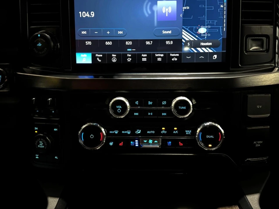 2024 Ford Super Duty 5th Gen - Image 28 of 31