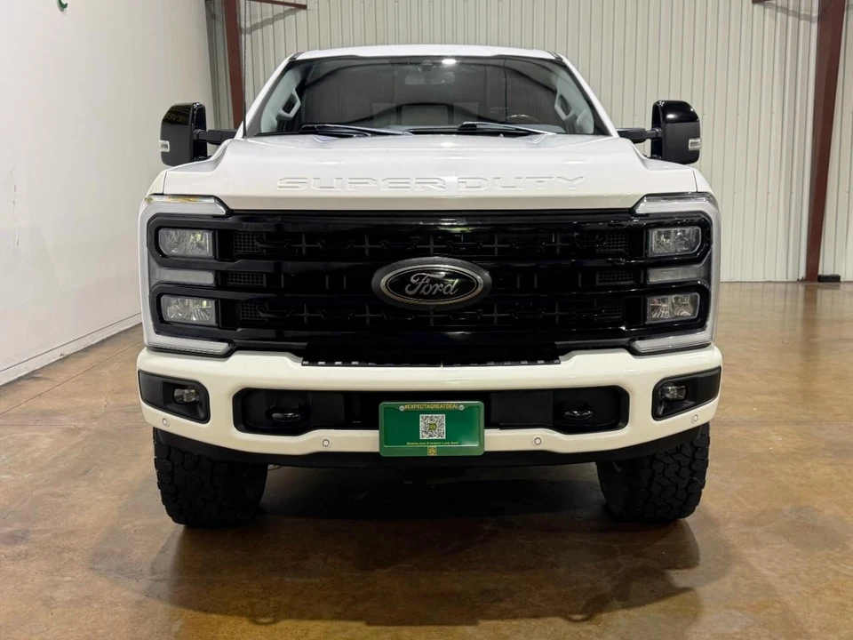 2024 Ford Super Duty 5th Gen - Image 2 of 31