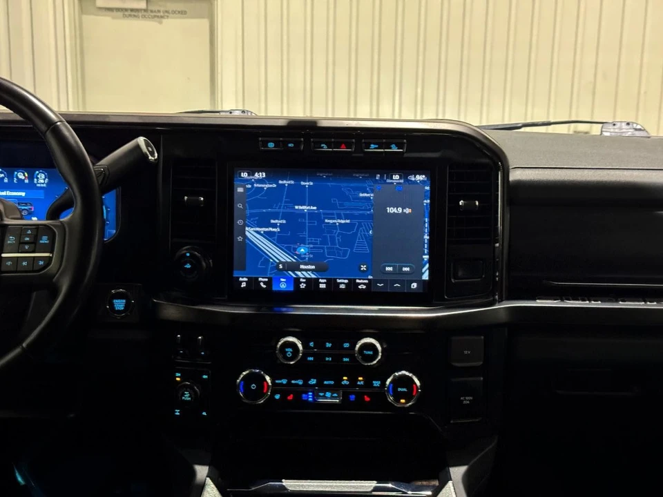 2024 Ford Super Duty 5th Gen - Image 21 of 31