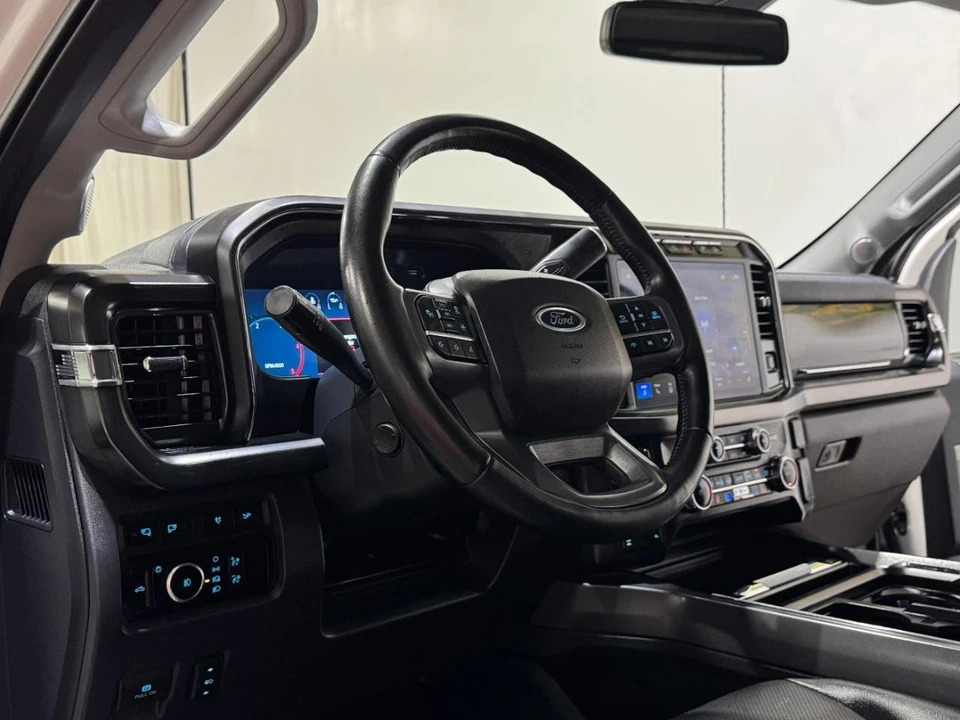 2024 Ford Super Duty 5th Gen - Image 10 of 31