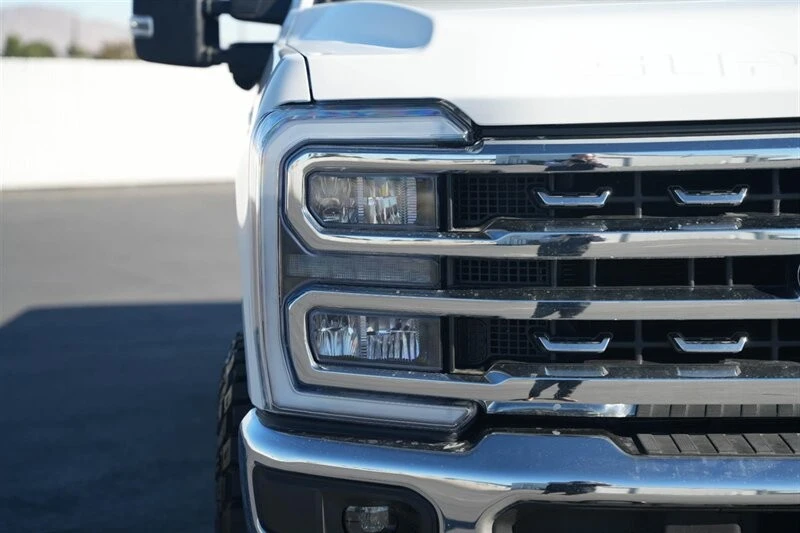 2024 Ford Super Duty 5th Gen - Image 9 of 27