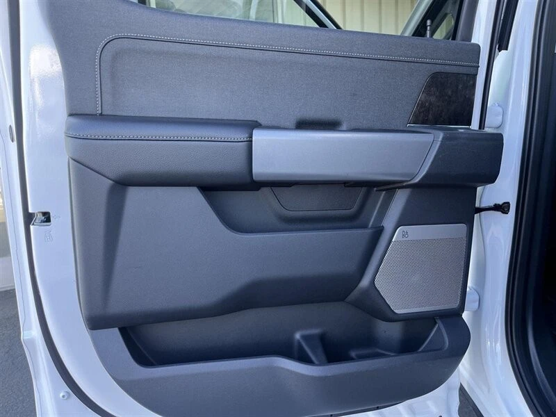 2024 Ford Super Duty 5th Gen - Image 18 of 21