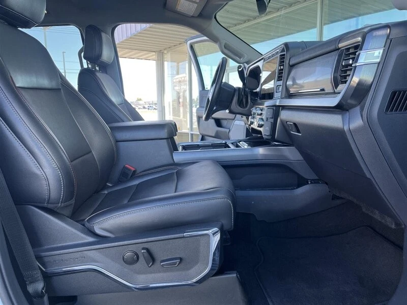 2024 Ford Super Duty 5th Gen - Image 23 of 27