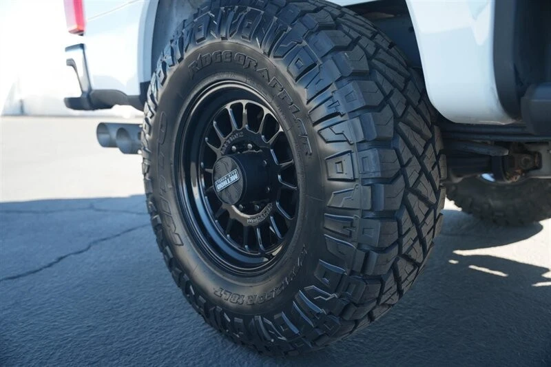 2024 Ford Super Duty 5th Gen - Image 8 of 21