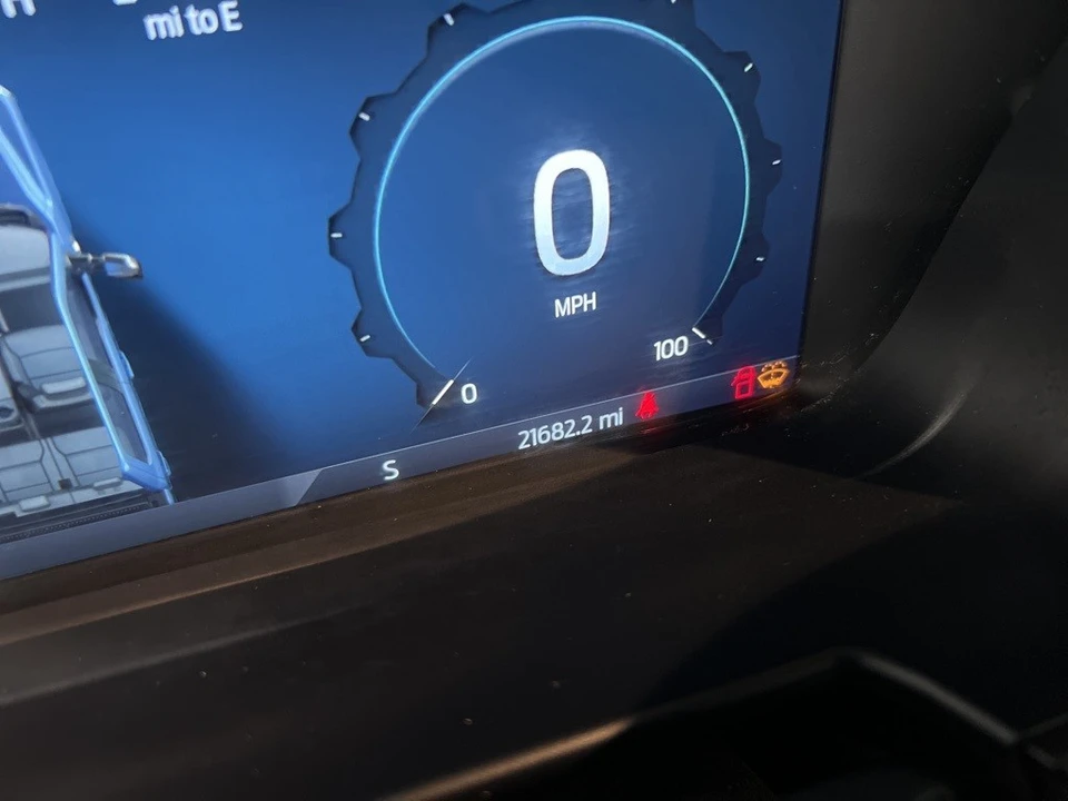 2024 Ford Super Duty 5th Gen - Image 11 of 21