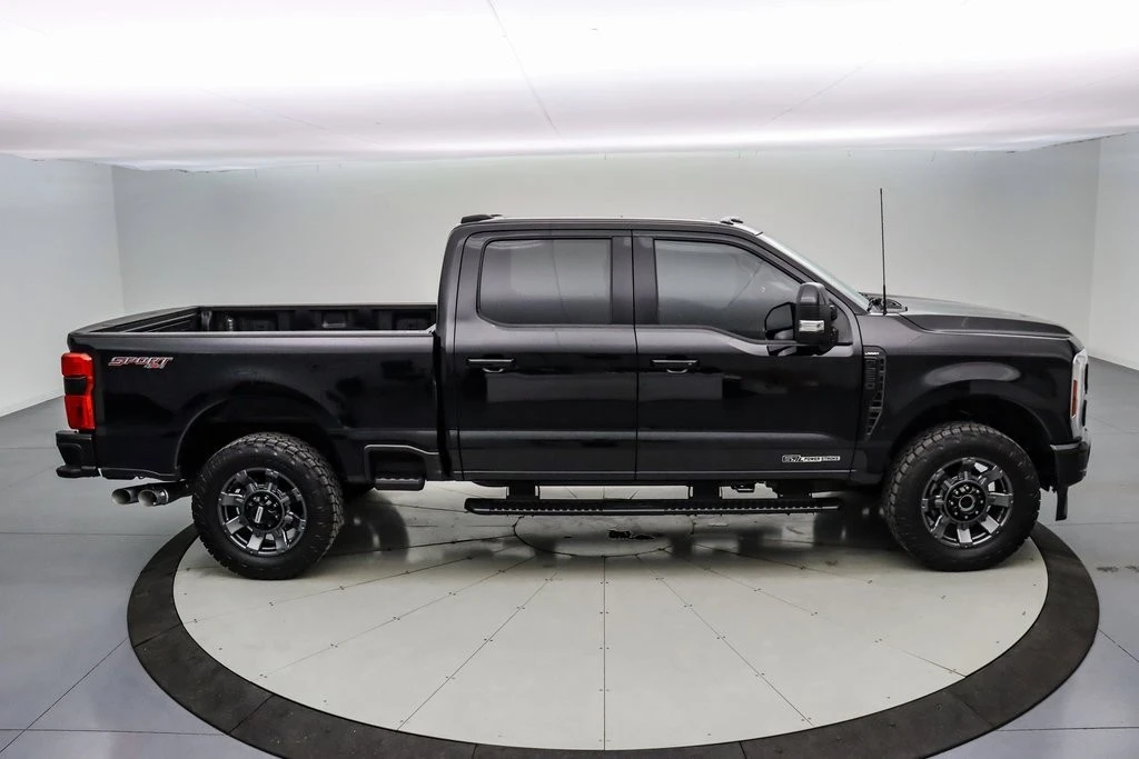 2024 Ford Super Duty 5th Gen - Image 4 of 21