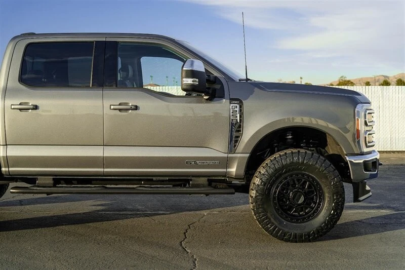 2024 Ford Super Duty 5th Gen - Image 7 of 21