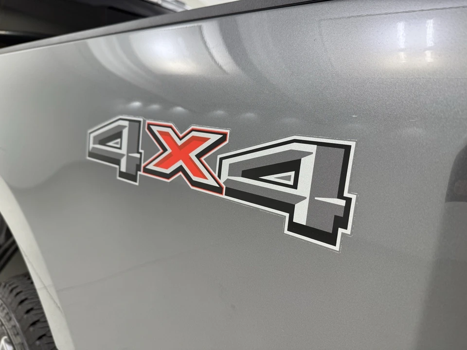 2024 Ford Super Duty 5th Gen - Image 10 of 12