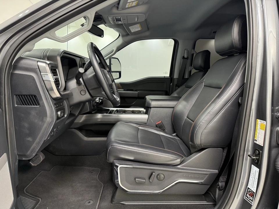 2024 Ford Super Duty 5th Gen - Image 19 of 21