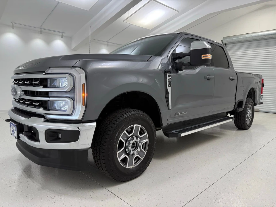 2024 Ford Super Duty 5th Gen - Image 3 of 21