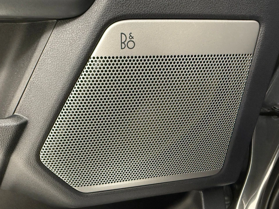 2024 Ford Super Duty 5th Gen - Image 17 of 21