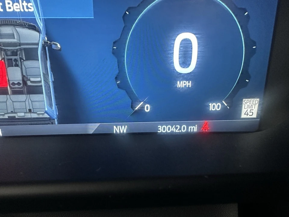 2024 Ford Super Duty 5th Gen - Image 7 of 12