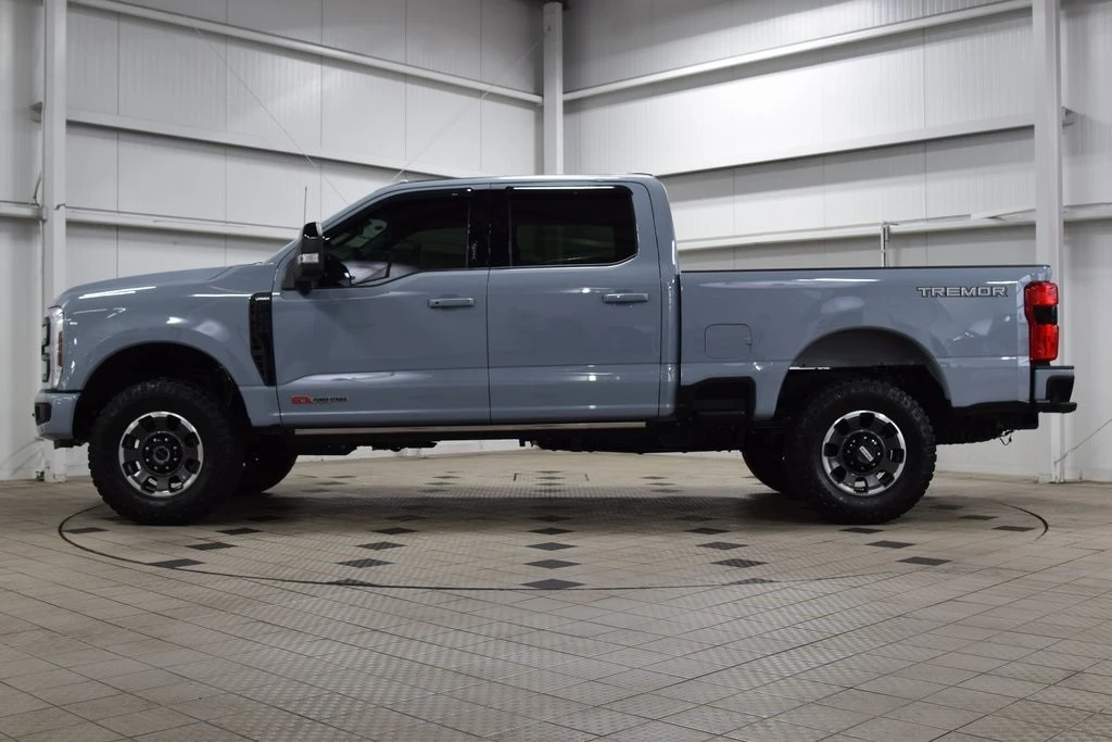 2024 Ford Super Duty 5th Gen - Image 4 of 12