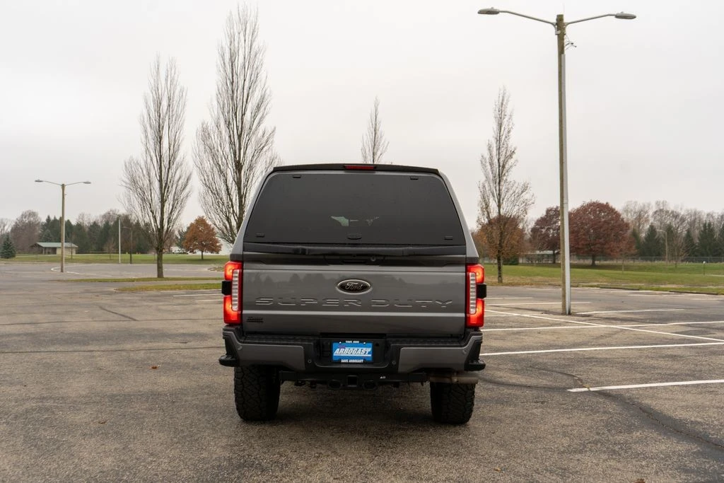 2024 Ford Super Duty 5th Gen - Image 14 of 21