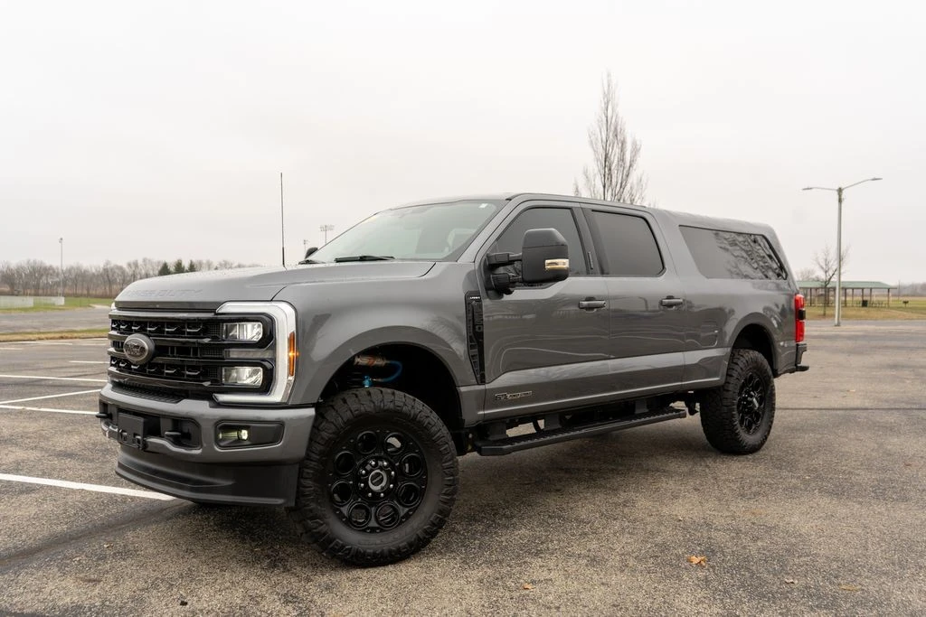 2024 Ford Super Duty 5th Gen - Image 18 of 21