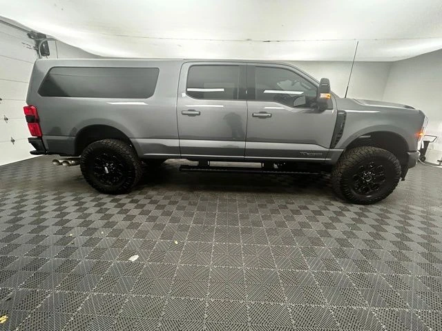 2024 Ford Super Duty 5th Gen - Image 16 of 21