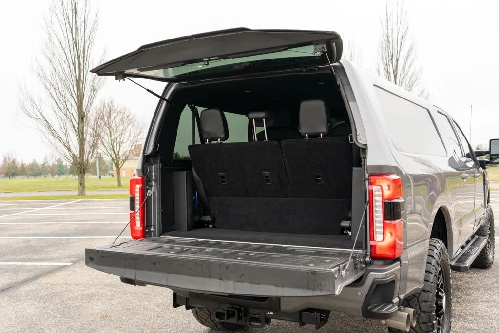 2024 Ford Super Duty 5th Gen - Image 15 of 21