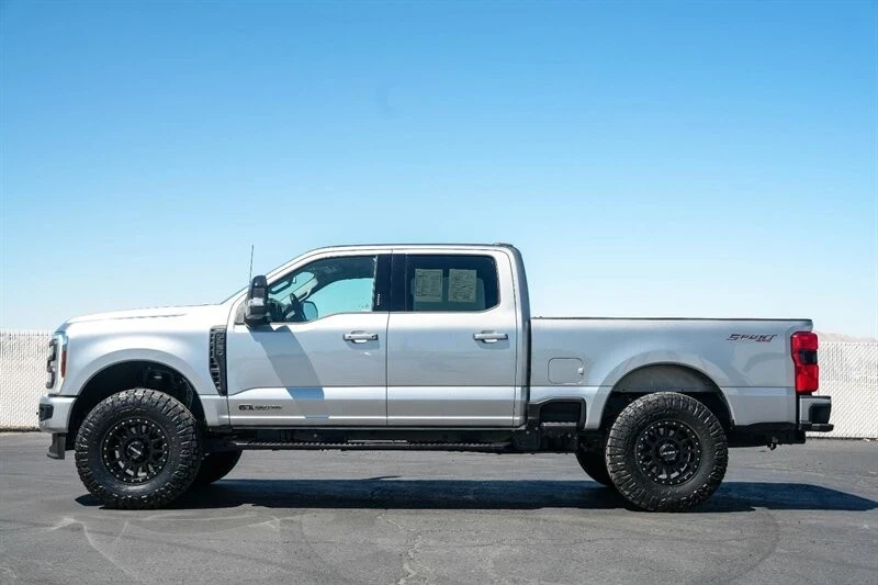 2024 Ford Super Duty 5th Gen - Image 10 of 21