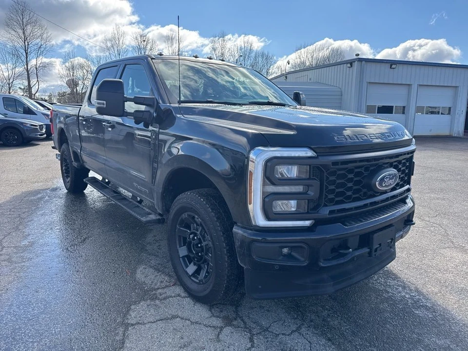 2024 Ford Super Duty 5th Gen - Image 4 of 8