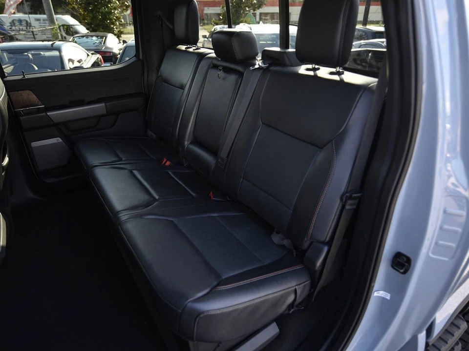 2024 Ford Super Duty 5th Gen - Image 14 of 19