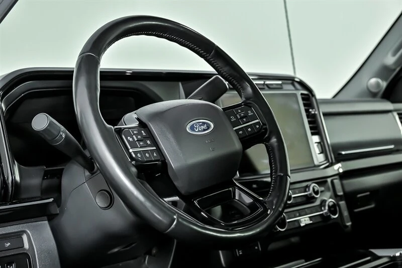 2024 Ford Super Duty 5th Gen - Image 21 of 31