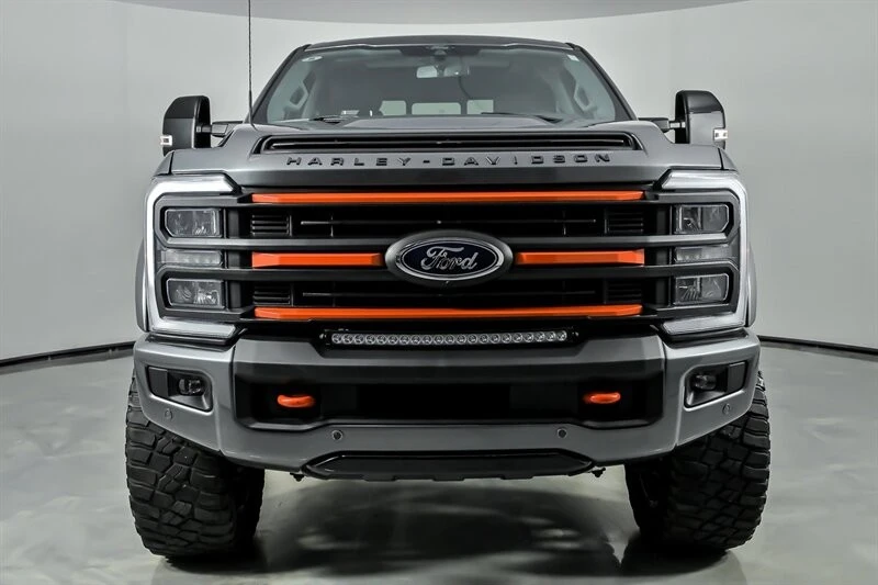 2024 Ford Super Duty 5th Gen - Image 4 of 31