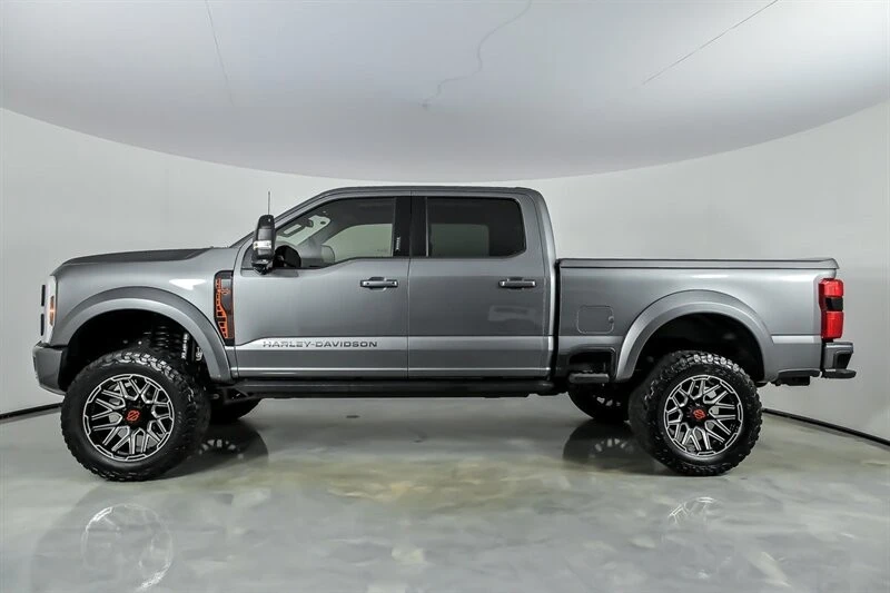 2024 Ford Super Duty 5th Gen - Image 6 of 31