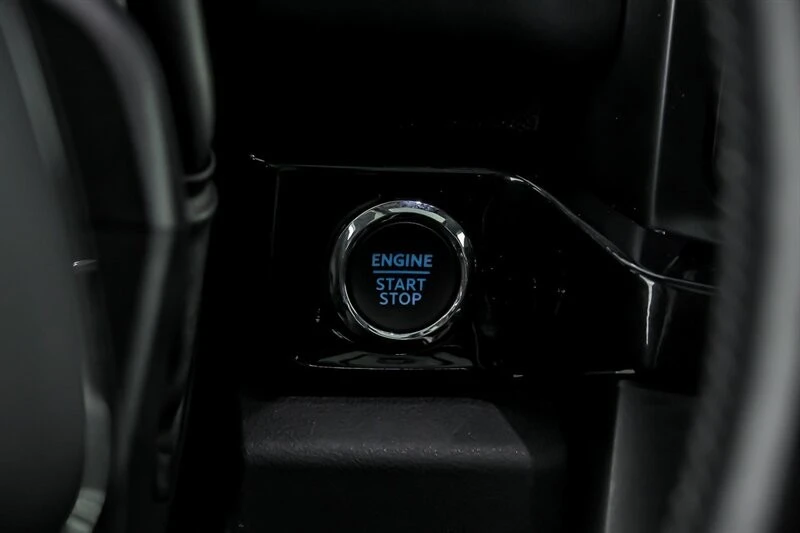 2024 Ford Super Duty 5th Gen - Image 26 of 31