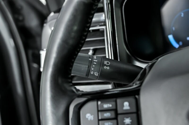 2024 Ford Super Duty 5th Gen - Image 25 of 31
