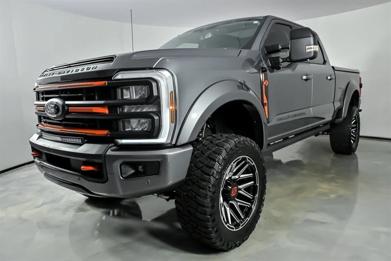2024 Ford Super Duty 5th Gen - Image 5 of 31