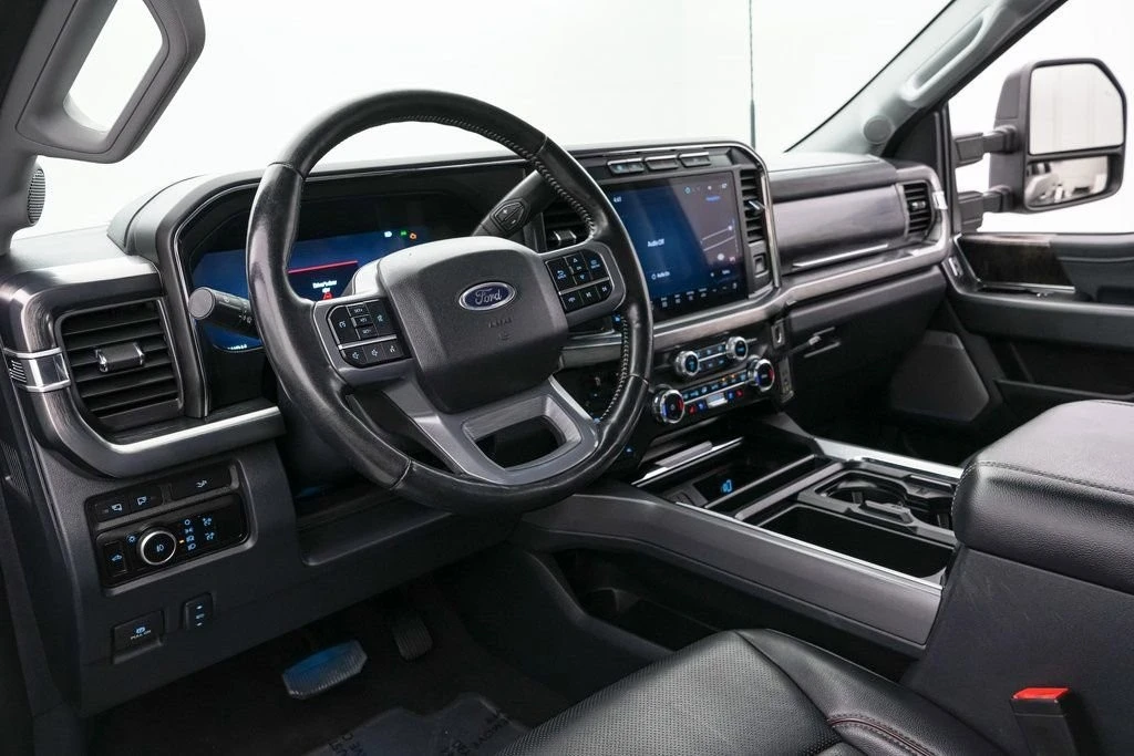 2024 Ford Super Duty 5th Gen - Image 14 of 21