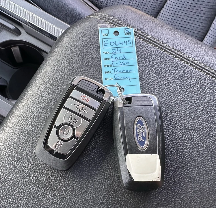 2024 Ford Super Duty 5th Gen - Image 29 of 31