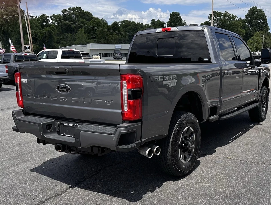 2024 Ford Super Duty 5th Gen - Image 6 of 31
