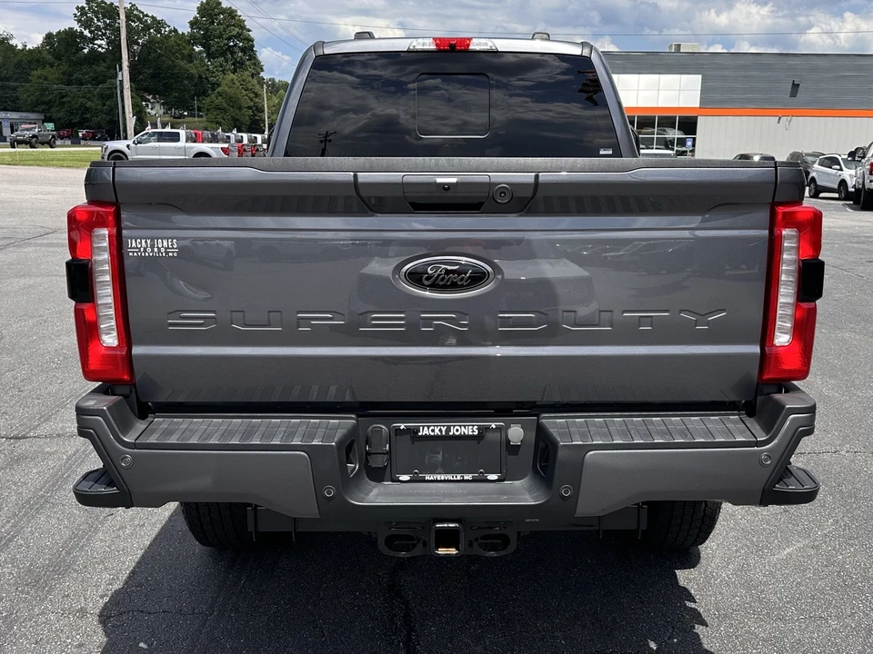 2024 Ford Super Duty 5th Gen - Image 7 of 31