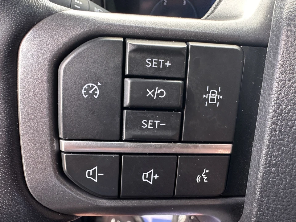 2024 Ford Super Duty 5th Gen - Image 22 of 31