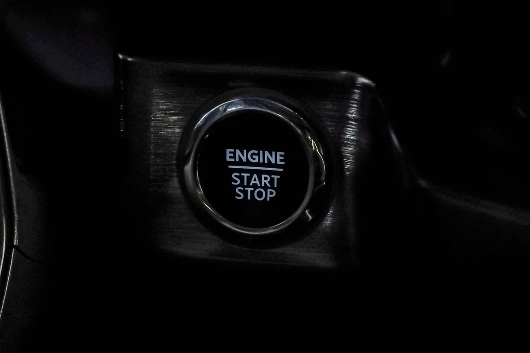 2024 Ford Super Duty 5th Gen - Image 28 of 31