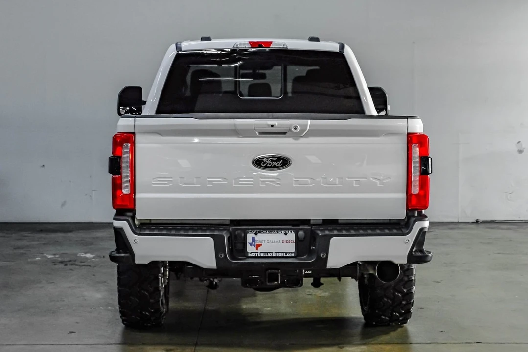 2024 Ford Super Duty 5th Gen - Image 15 of 31